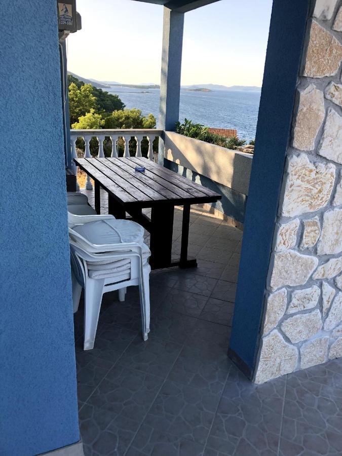 Apartments With A Parking Space Sali, Dugi Otok - 8181 Exteriér fotografie