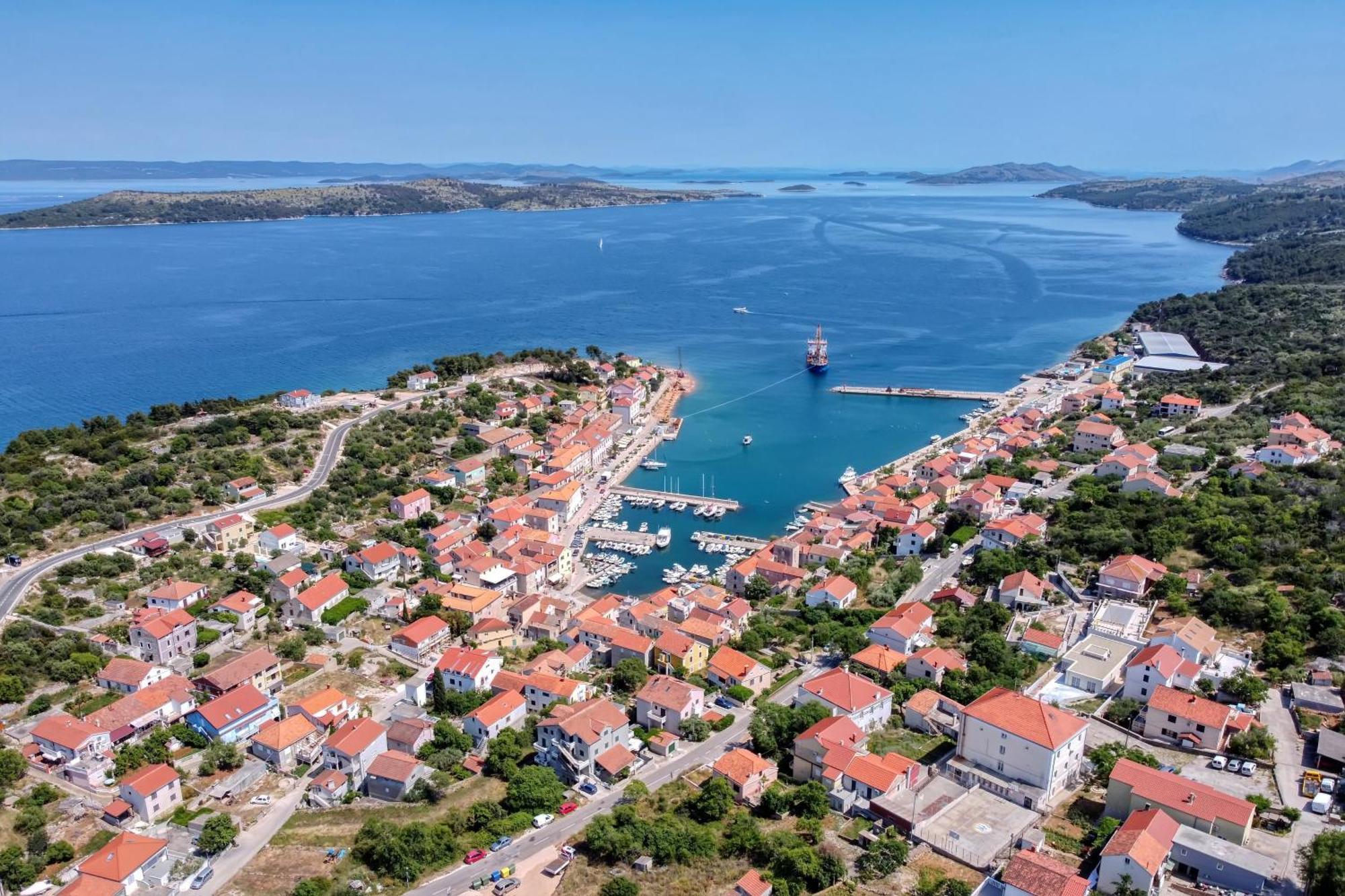 Apartments With A Parking Space Sali, Dugi Otok - 8181 Exteriér fotografie